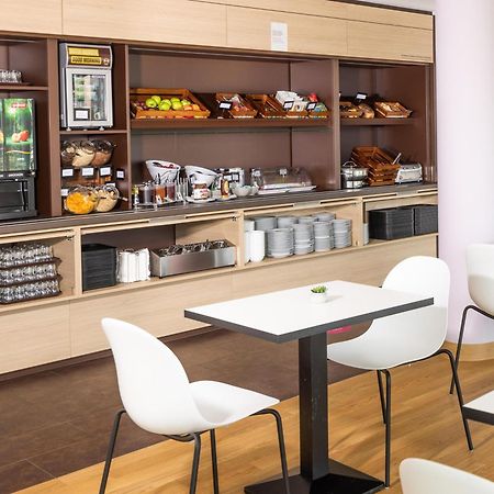 B&B Hotel Kiel-City エクステリア 写真