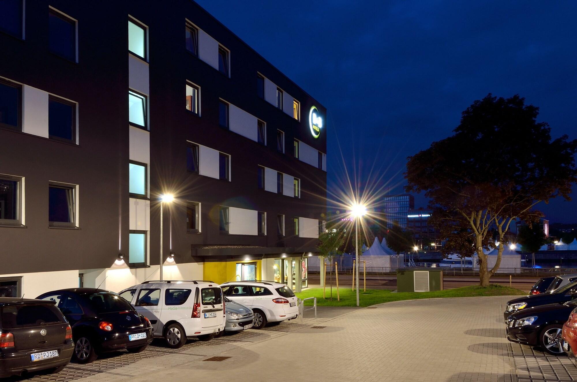 B&B Hotel Kiel-City エクステリア 写真