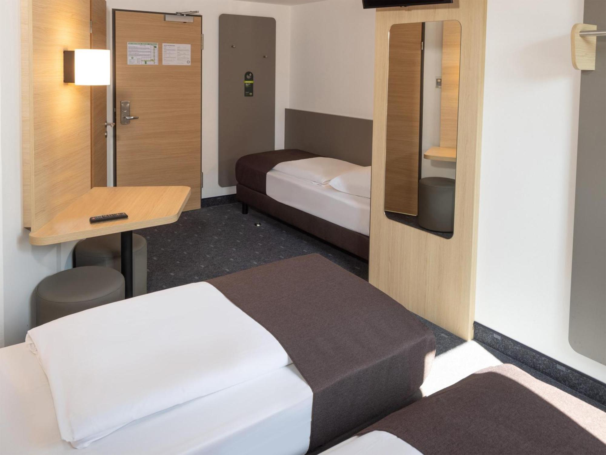 B&B Hotel Kiel-City エクステリア 写真