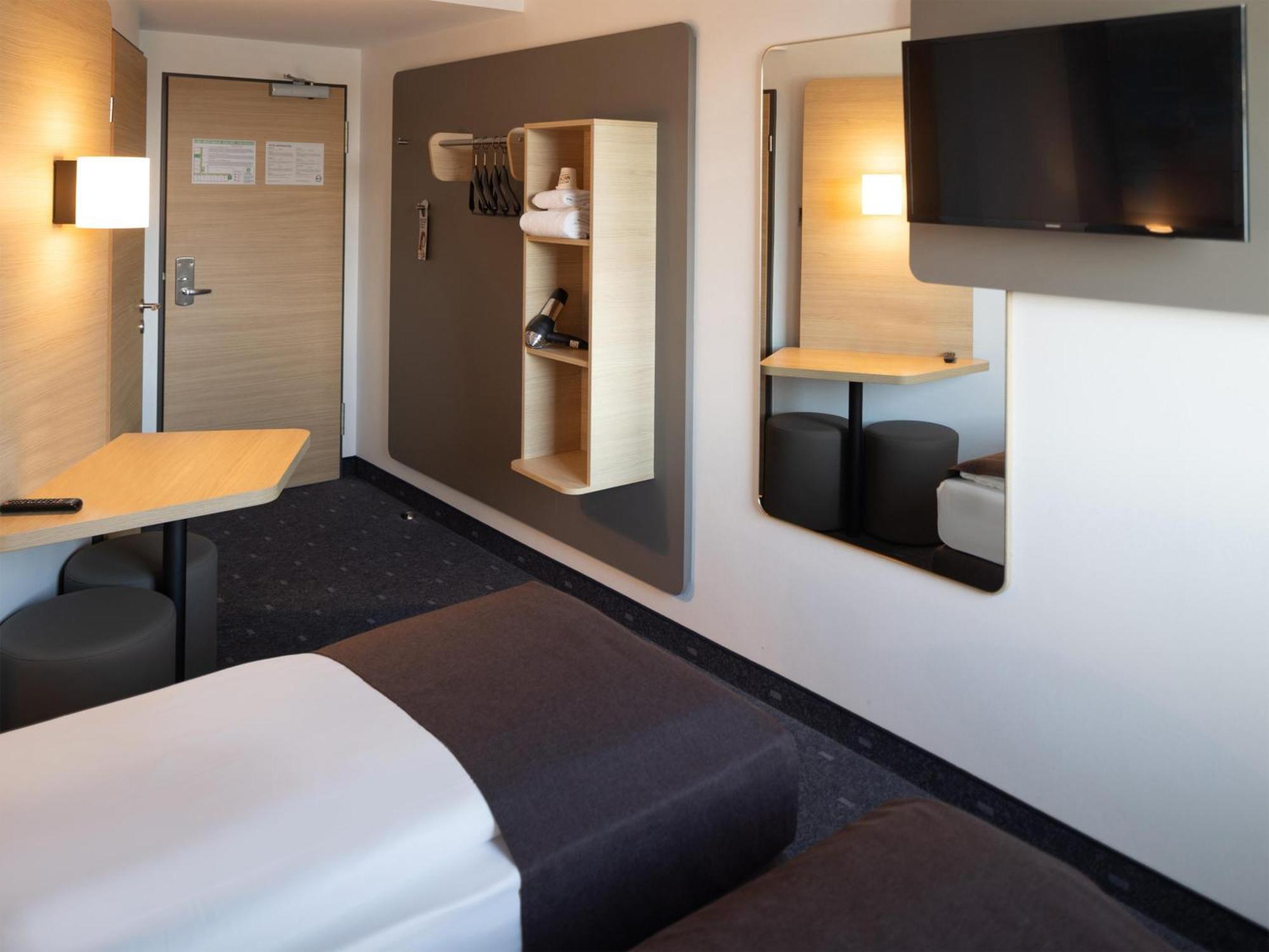 B&B Hotel Kiel-City エクステリア 写真