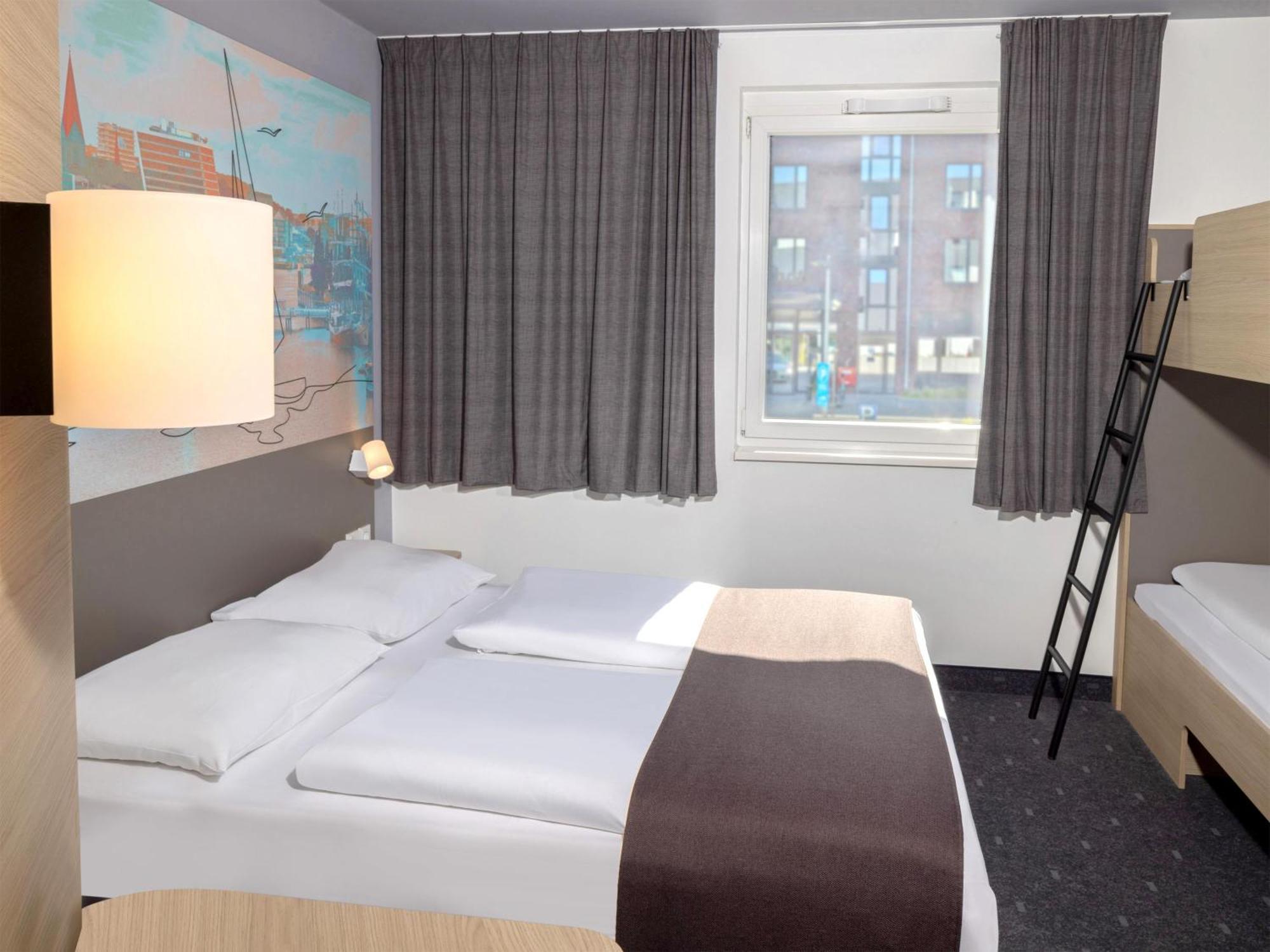 B&B Hotel Kiel-City エクステリア 写真