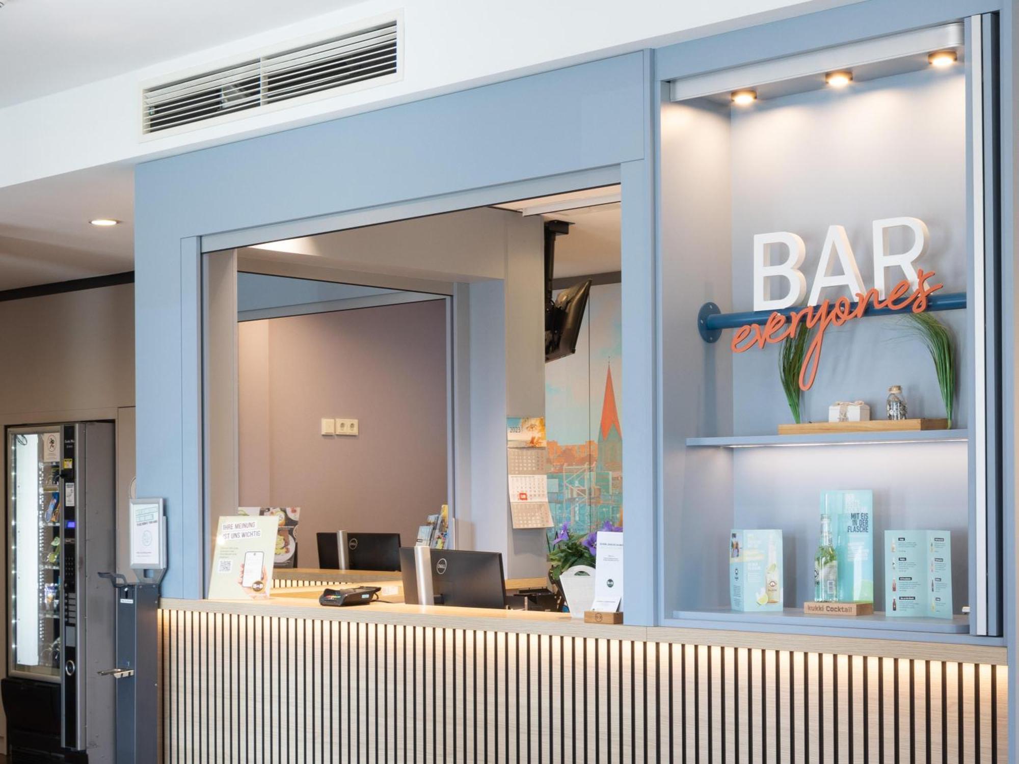 B&B Hotel Kiel-City エクステリア 写真